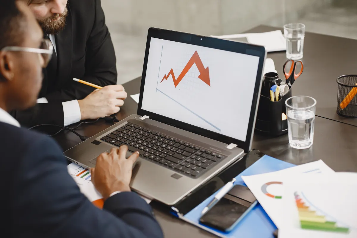 How Small Websites Can Win Traffic Without a Huge SEO Budget